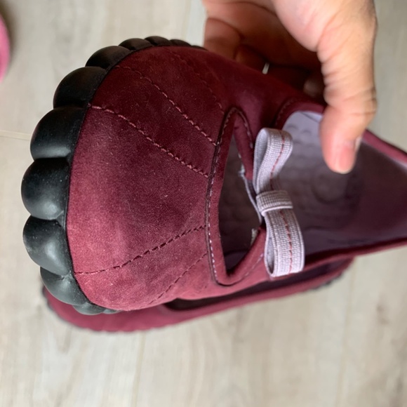 Clarks Privo NWOT Flat Suede Shoes Mary Janes 7M - Picture 6 of 9